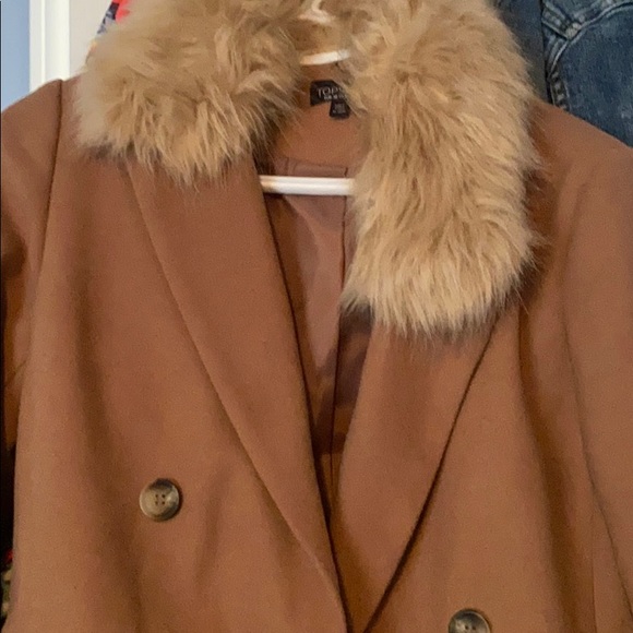 Coat - Picture 1 of 3